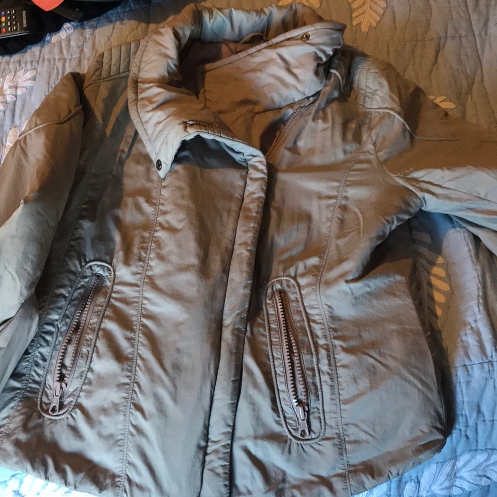 Insulated jacket - Picture 4 of 4